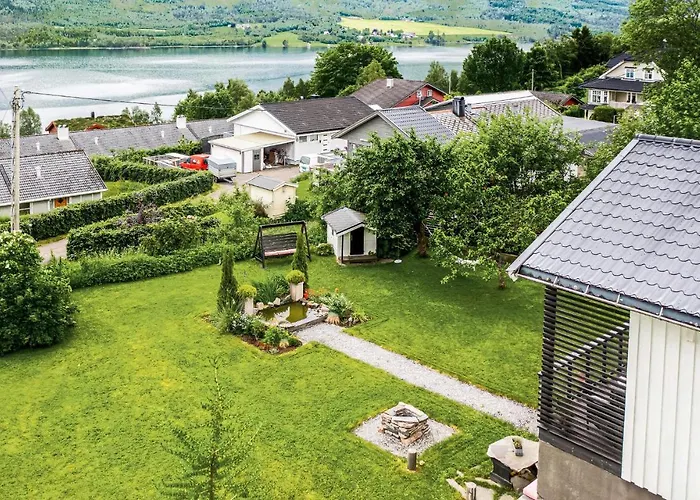 Gorgeous In With Wifi *