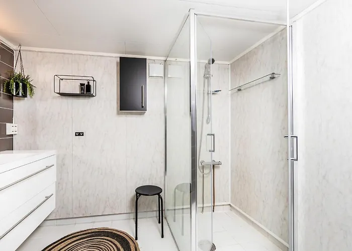 Gorgeous In With Wifi Feriehus *