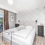 Gorgeous In With Wifi Semesterbostad *